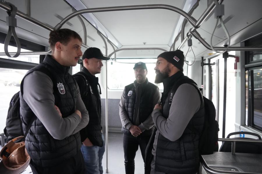 Latvijas hokejisti pasaules čempionātā tiksies ar Slovēnijas izlasi