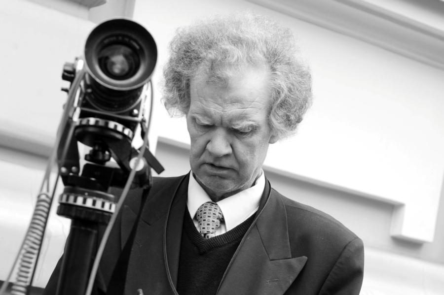 Miris kādreizējais Saeimas fotogrāfs Uldis Pāže