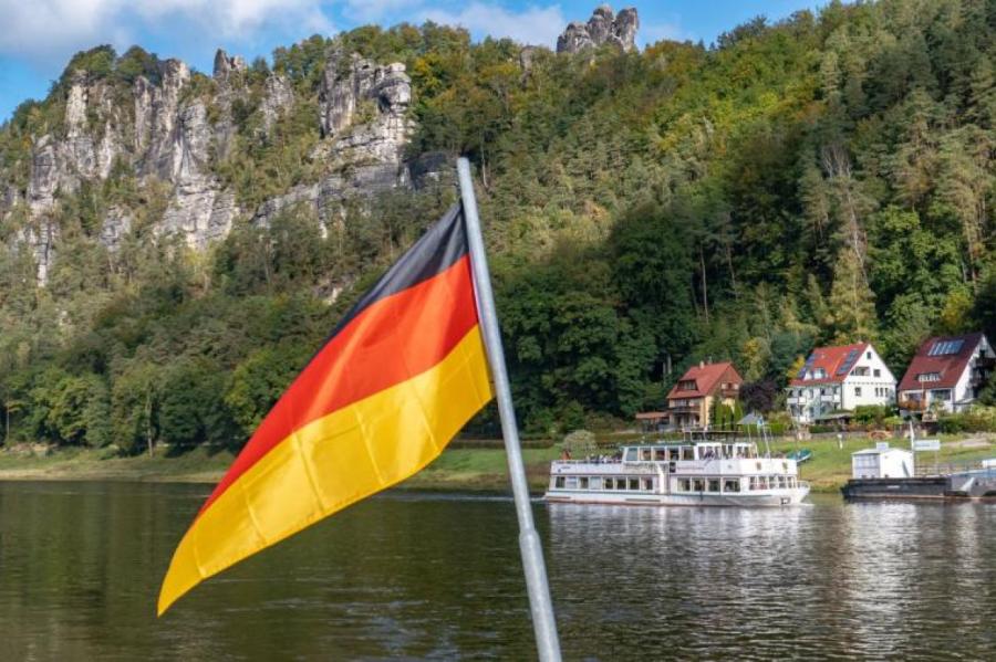 Skolas Vācijā un Austrijā saņēmušas draudu vēstules