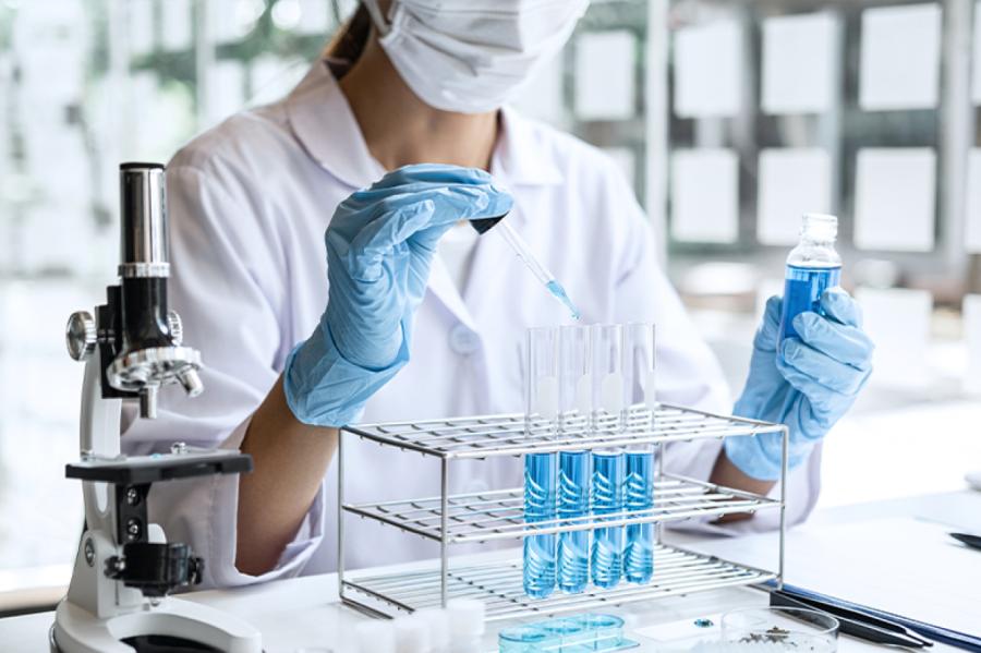 NVD: nav pamata bažām par laboratoriskās izmeklējumu beigām Latvijā (+VIDEO)