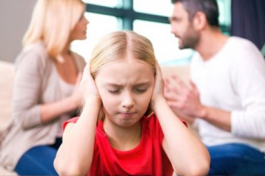 Ko dara Latvijas bāriņtiesas (+VIDEO)