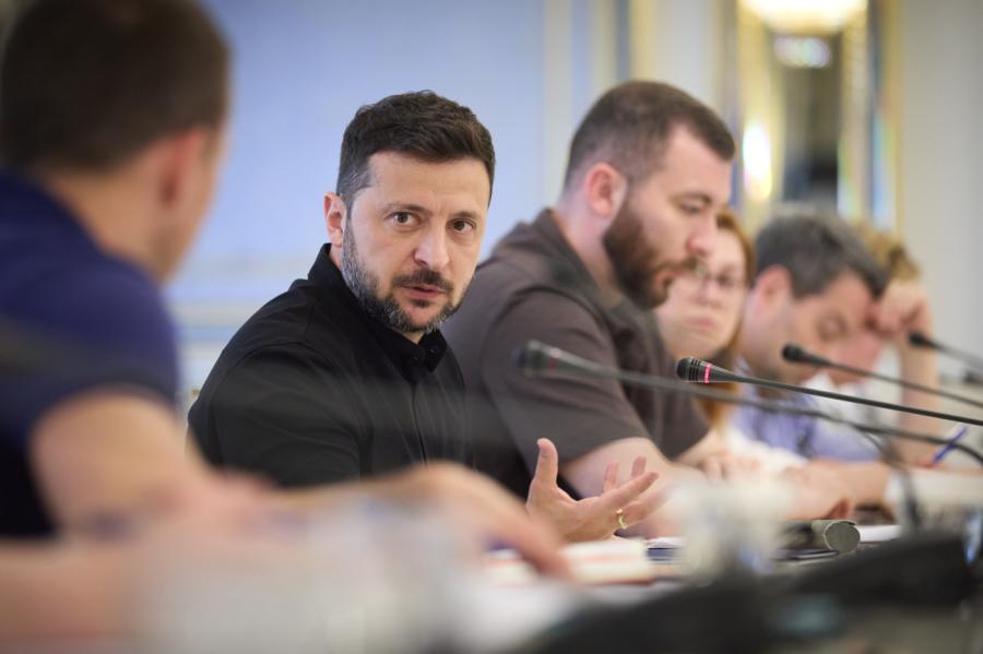 Zelenskis: ASV nav nodevušas Ukrainai solītos 20 000 raķešu
