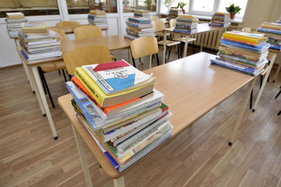 Ieguldīs papildu 8,9 miljonus eiro mācību materiālu iegādei un izstrādei