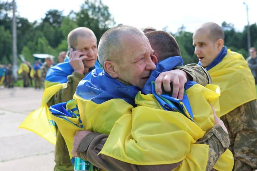 Krievija un Ukraina apmainās ar gūstekņiem