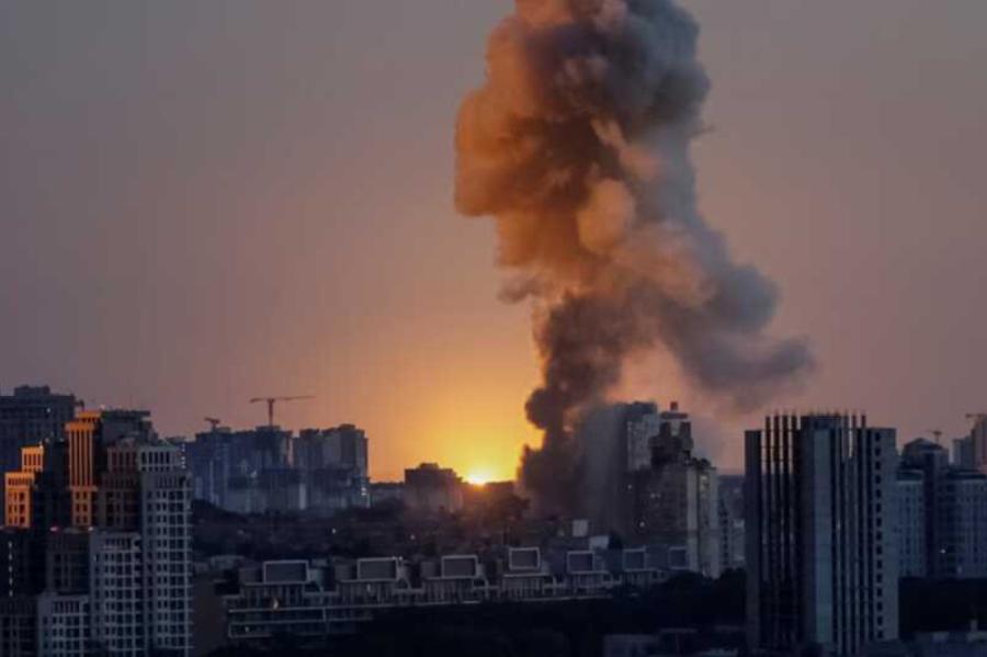 Ukraiņu lidrobotu uzlidojumiem pakļauti vairāki Krievijas reģioni