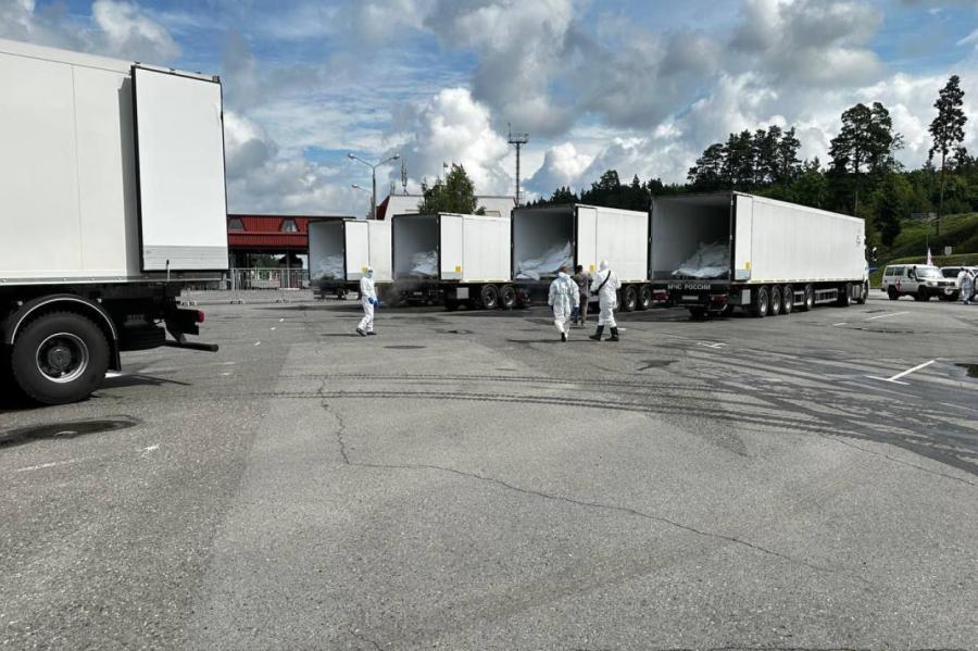 Krievija atdevusi Ukrainai vēl 1000 cilvēku mirstīgās atliekas