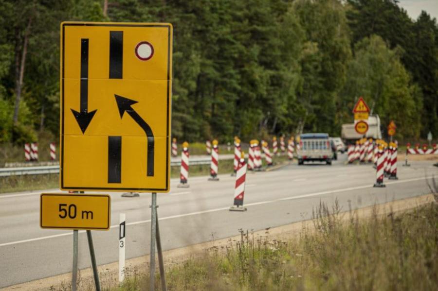 Valsts autoceļu tīklā turpinās būvdarbi 69 posmos