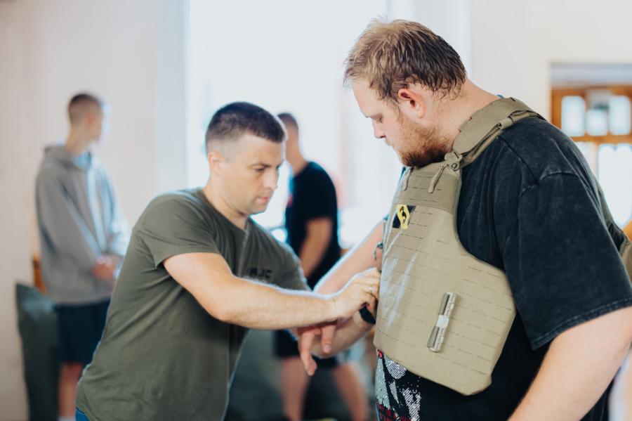Kuldīgas iedzīvotājus motivē iesaistīties Zemessardzē (+VIDEO)