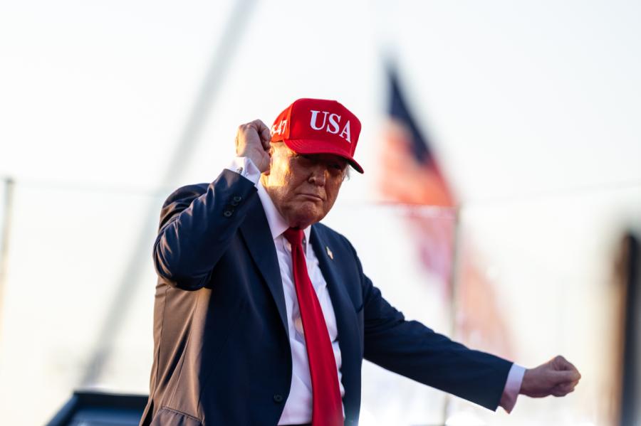 Tramps paziņo par tikšanos ar Putinu 15.augustā Aļaskā