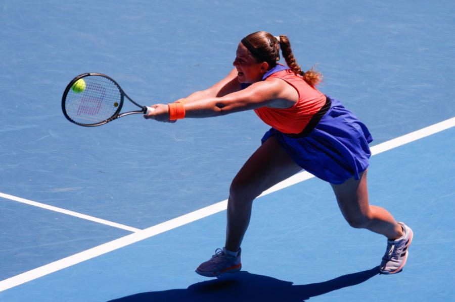Ostapenko bez cīņas sasniedz Sinsinati WTA 1000 turnīra trešo kārtu