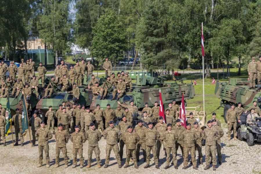 Kā kļūt par zemessargu: aicināti pilsoni no 18 līdz 55 gadiem (+VIDEO)