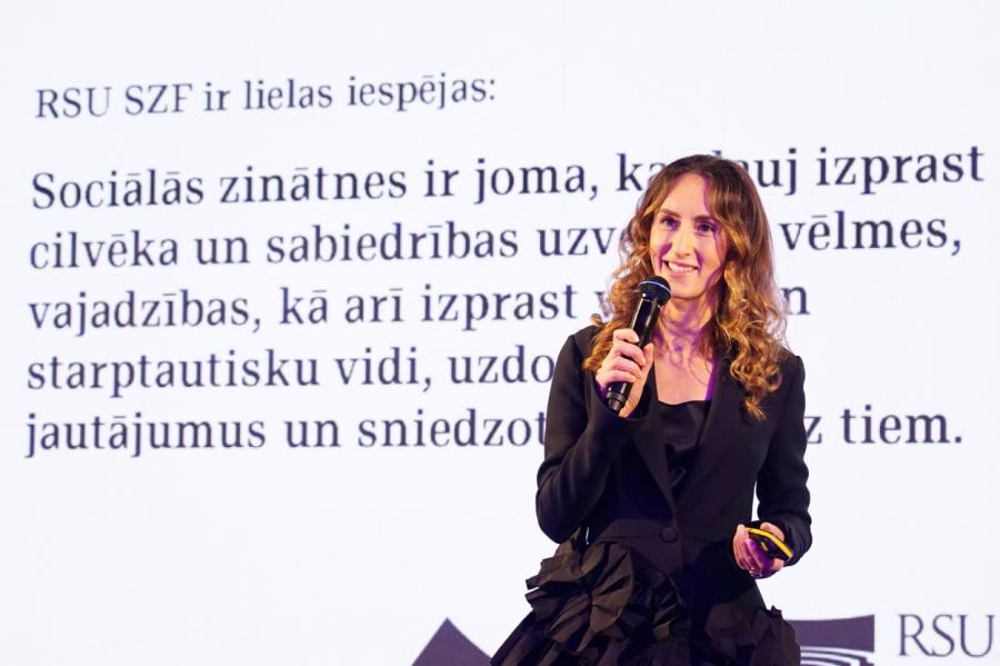 Koalīcija tiesībsarga amatam virza RSU profesori Palkovu