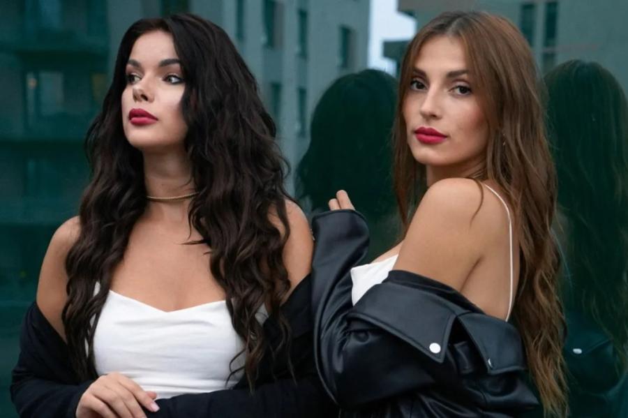 Latviešu mūzikas duets «‎De Mantra» iepriecina fanus (+VIDEO)