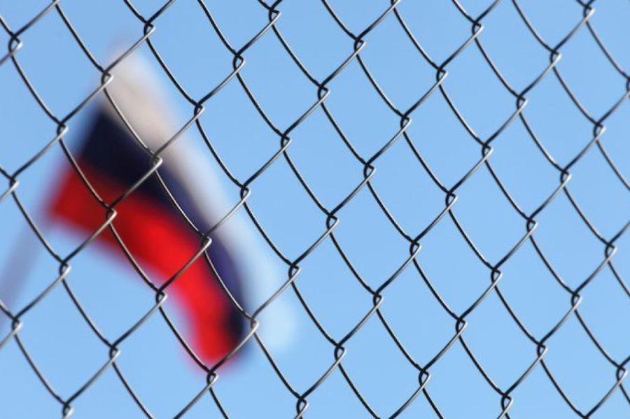 ES pagarina sankcijas pret vairāk nekā 2500 personām un organizācijām Krievijā