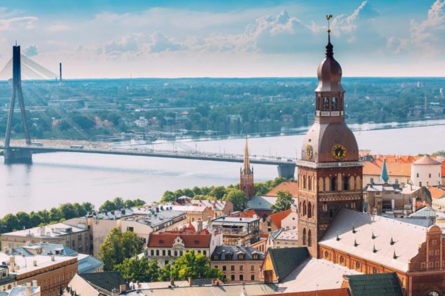 Augustā dzīvokļu piedāvājums Rīgā samazinājās par 6%