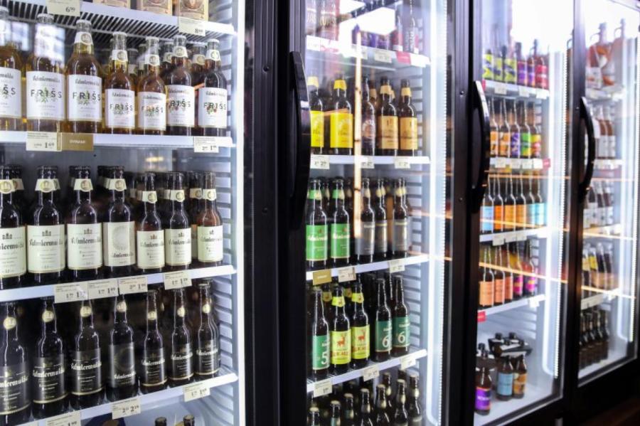 Plāno celt akcīzes alkoholam un tabakai